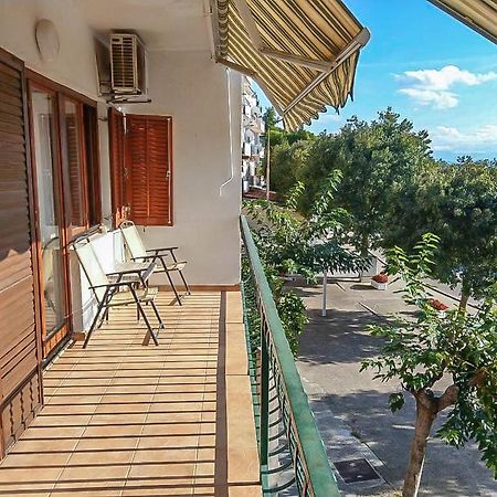 Apartman Melis Podgora Luaran gambar